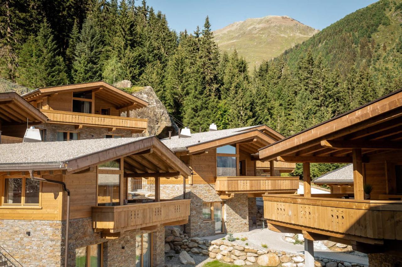 Das Chaletdorf - Pitztal Sankt Leonhard im Pitztal Exterior photo
